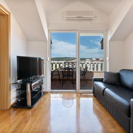 Dalmatia Apartments Ciovo Trogir Ngoại thất bức ảnh