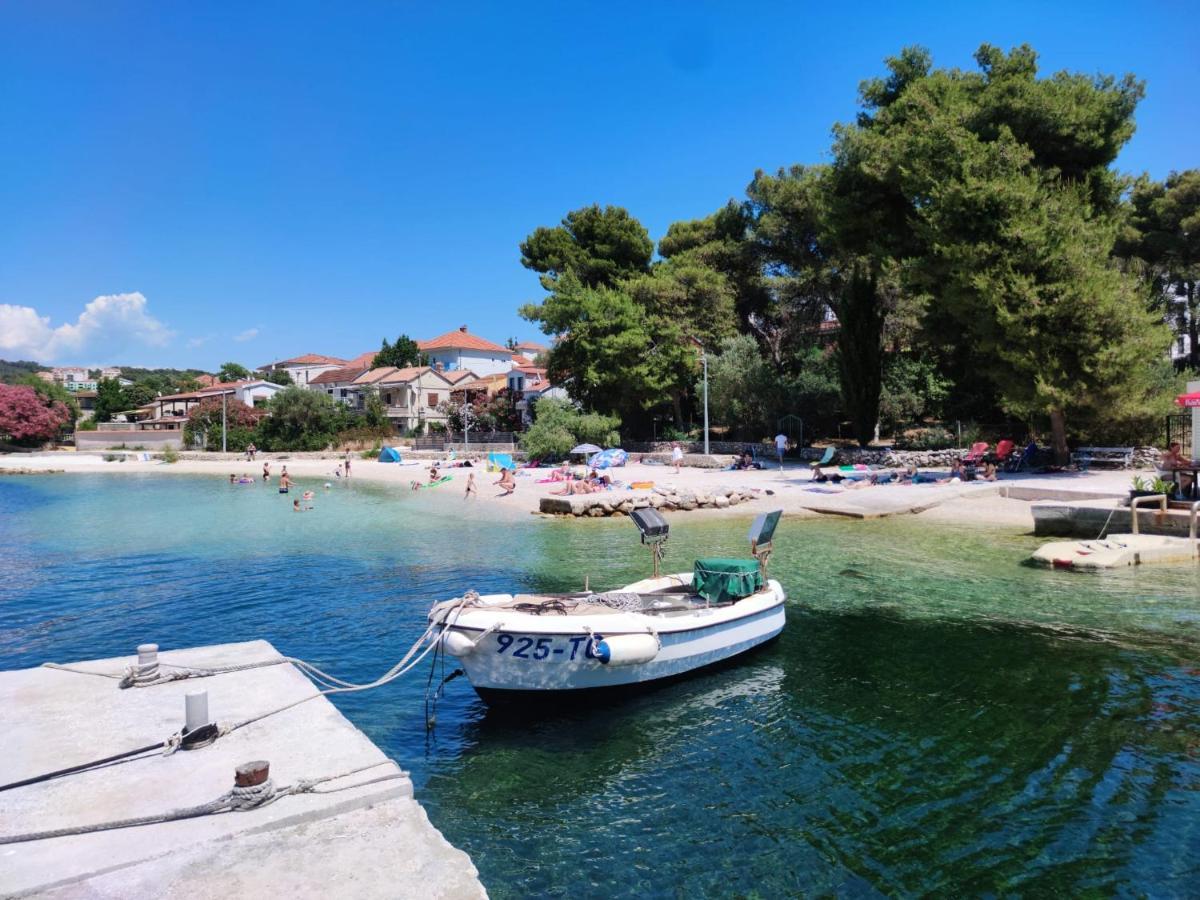 Dalmatia Apartments Ciovo Trogir Ngoại thất bức ảnh